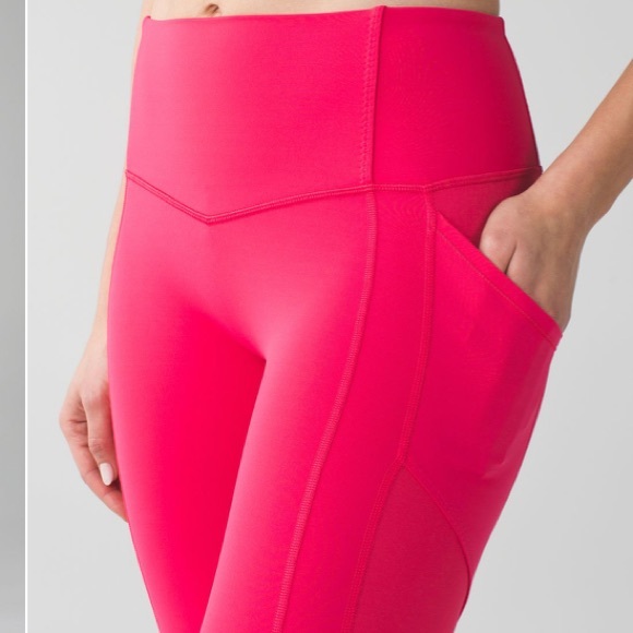 🍋Lululemon All The Right Places Crop🍋 - Picture 2 of 7